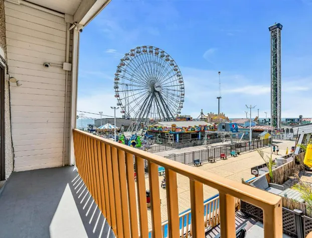 Aztec Ocean Resort hotel detail image 2