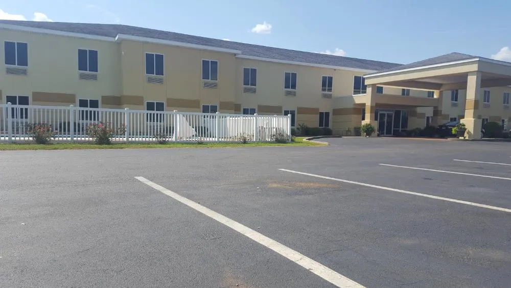 The Rutledge Inn hotel hero