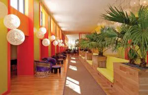 The Monarch hotel detail image 1