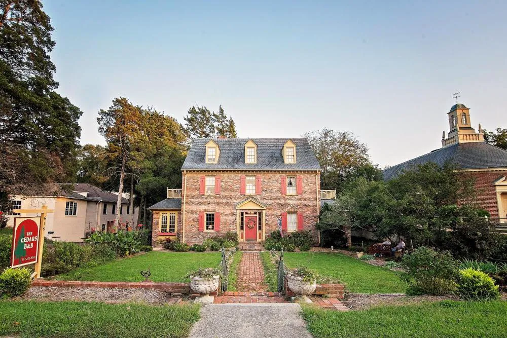 Cedars of Williamsburg Bed & Breakfast hotel hero