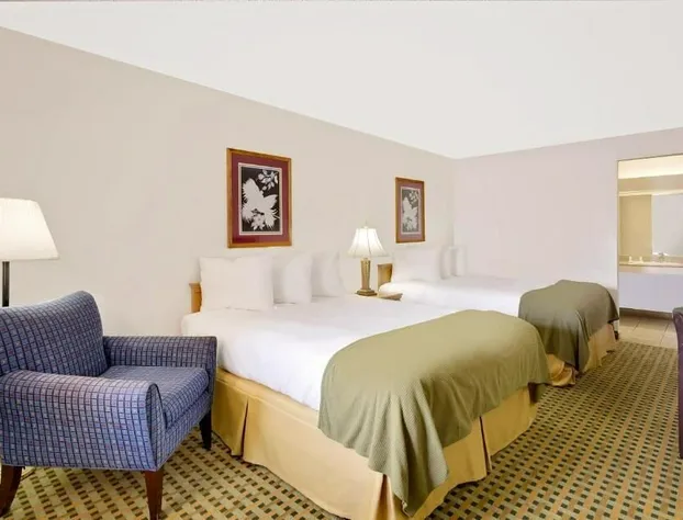 Silver Queen Inn hotel detail image 4