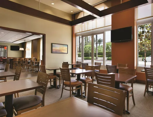 Hyatt Place Riverside Downtown hotel detail image 3