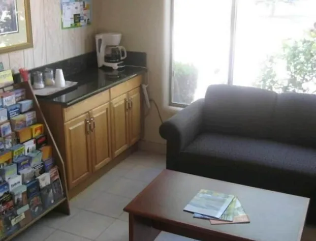 Travelodge By Wyndham The Dalles hotel detail image 3