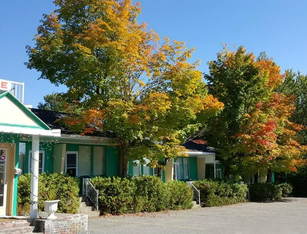 Motel Le Voyageur hotel detail image 1