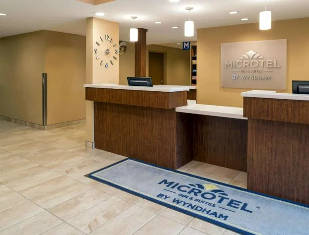 Microtel Inn & Suites by Wyndham Red Deer hotel detail image 2