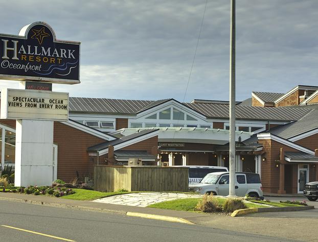 Hallmark Resort - Newport hotel detail image 2