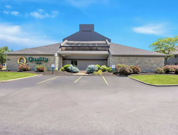 Quality Inn Cleveland Airport hotel detail image 3