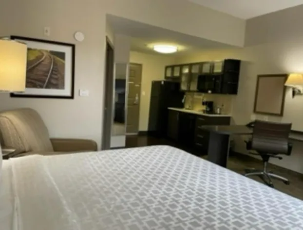 Candlewood Suites Mooresville/Lake Norman,NC by IHG hotel detail image 3