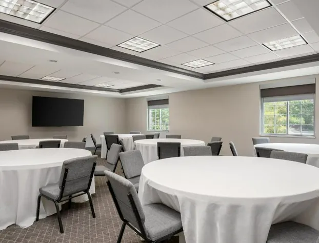 Candlewood Suites Mooresville/Lake Norman,NC by IHG hotel detail image 4