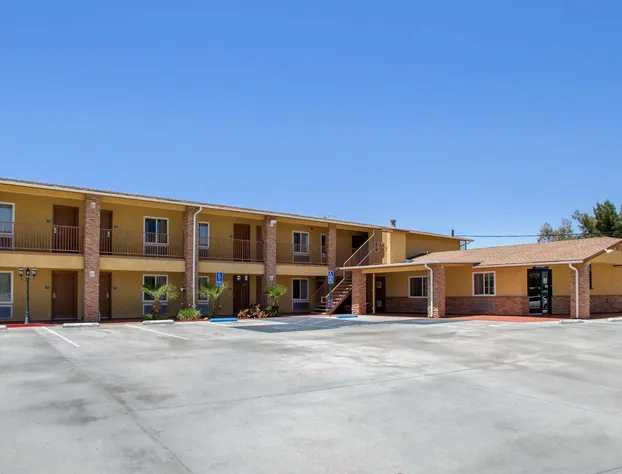 Rodeway Inn Adelanto US 395 hotel detail image 4