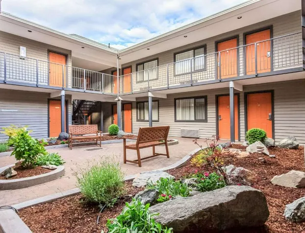 Quality Inn hotel detail image 3