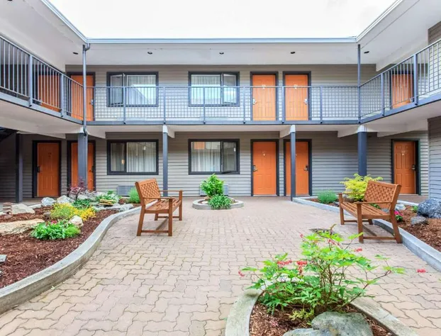 Quality Inn hotel detail image 4