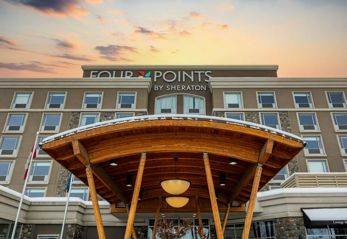 Four Points by Sheraton Kelowna Airport hotel hero
