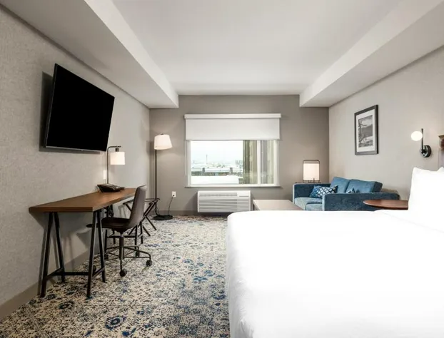 Four Points by Sheraton Kelowna Airport hotel detail image 1