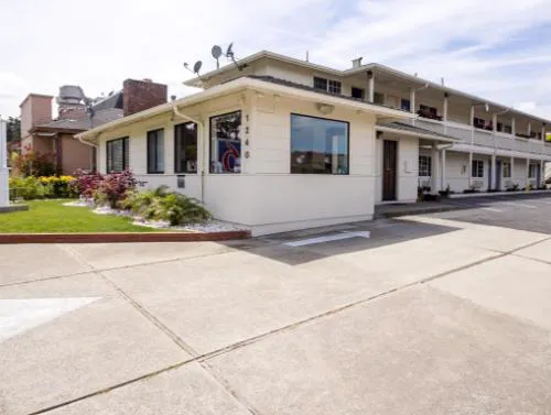 Fisherman's Cove Inn hotel detail image 1