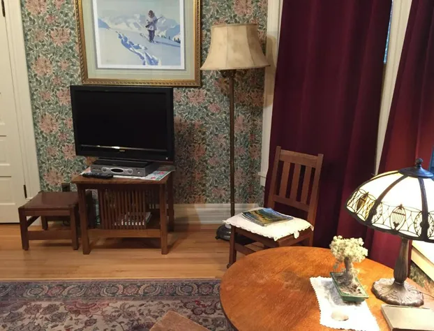 Alaskas Capital Inn Bed & Breakfast hotel detail image 4