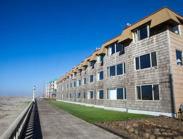 Ebb Tide Oceanfront Inn hotel detail image 1