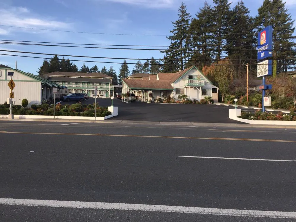 Westward Inn hotel hero