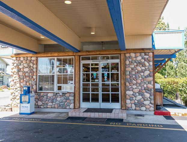 Hotel Medford North OR hotel detail image 1