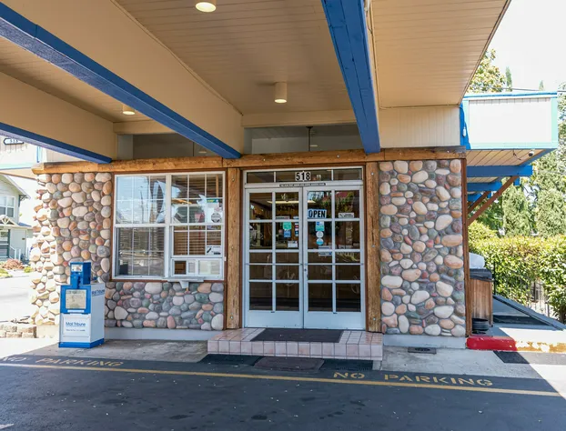 Hotel Medford North OR hotel detail image 1