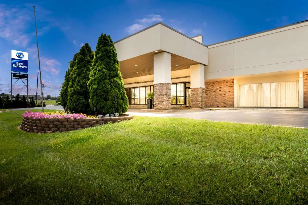 Best Western State Fair Inn hotel hero