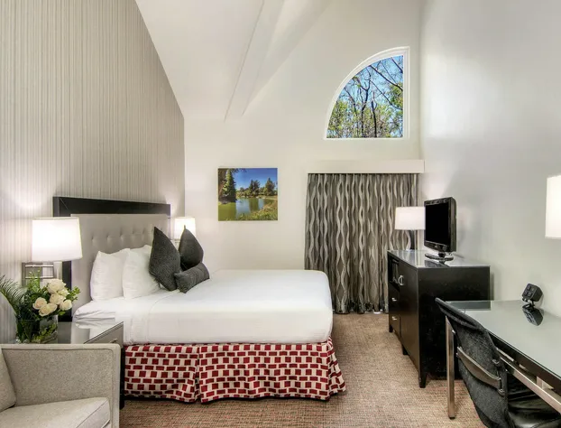 Aggie Inn, an Ascend Collection Hotel hotel detail image 4