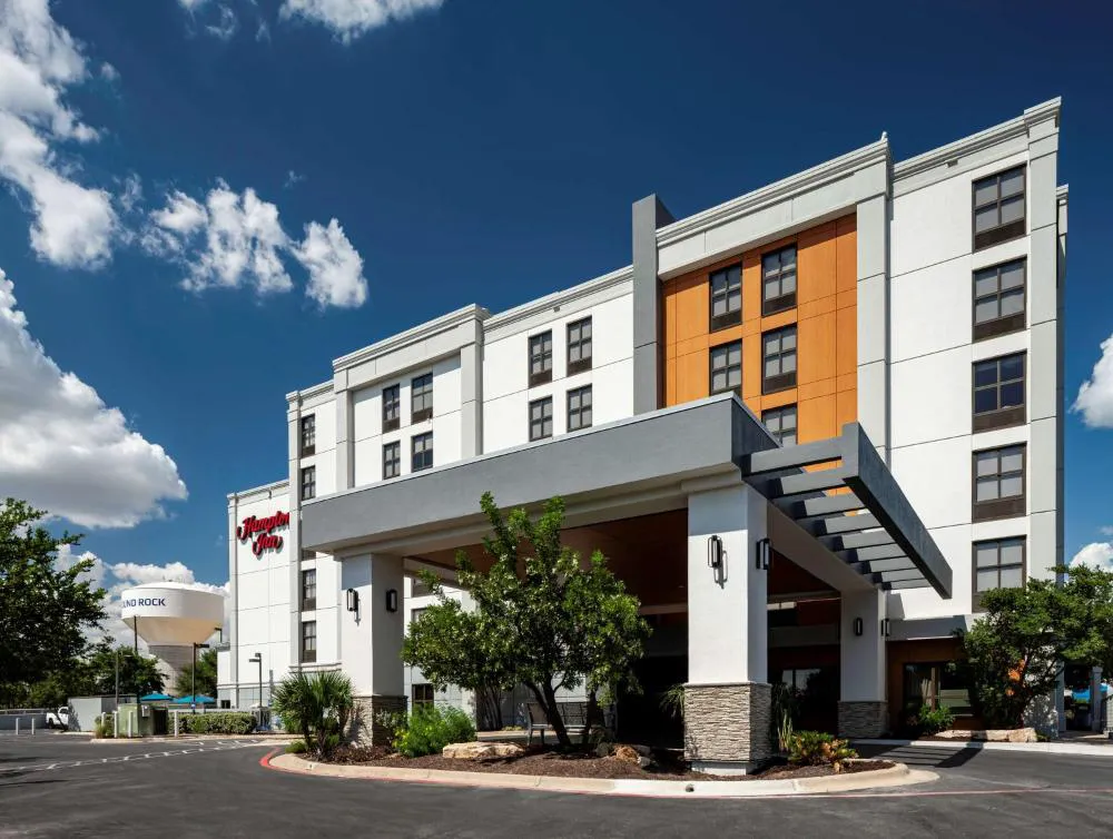 Hampton Inn Austin-Round Rock hotel hero
