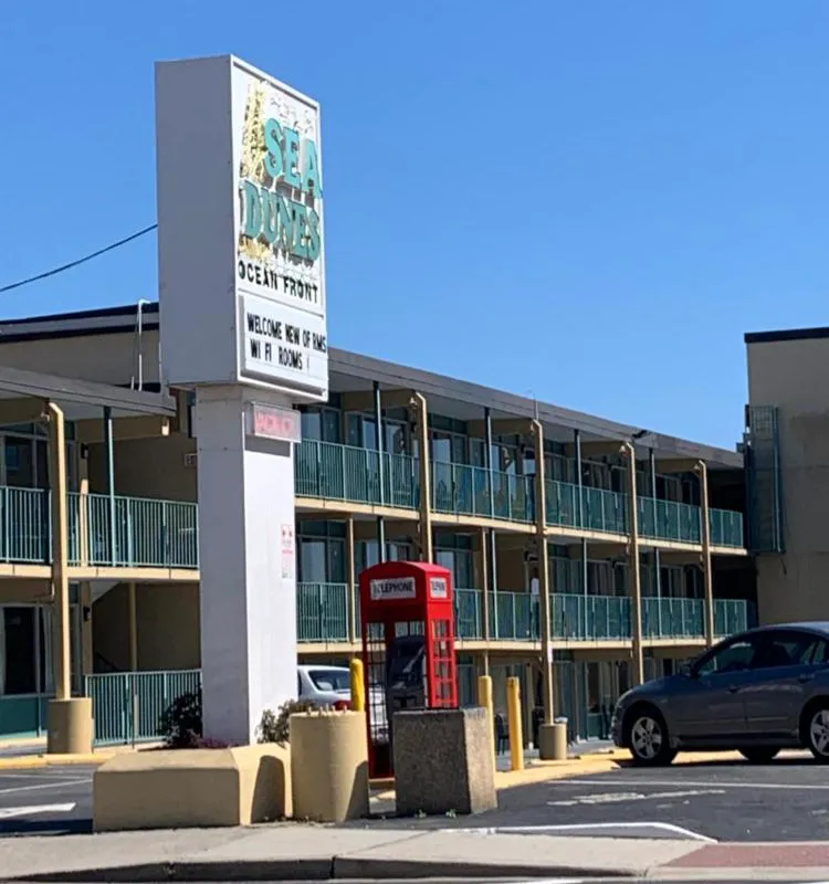 Sea Dunes Oceanfront hotel hero