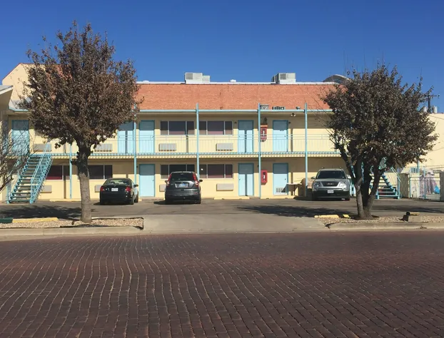 Warrick Plaza Inn hotel detail image 3