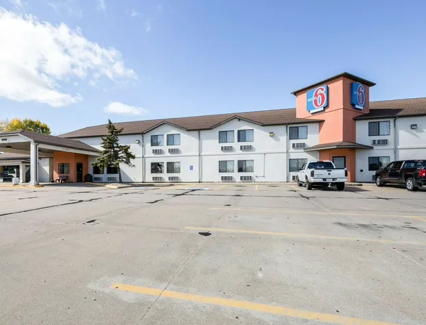 Motel 6 Waterloo, IA hotel detail image 2