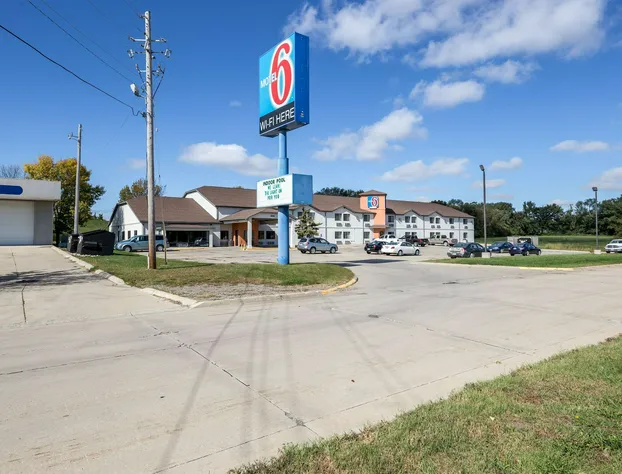 Motel 6 Waterloo, IA hotel detail image 4
