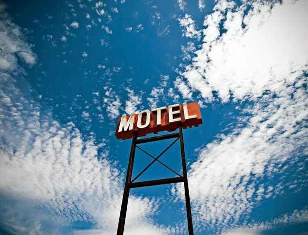 Celilo Inn hotel detail image 2