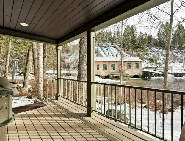 Bridge Street Cottages hotel detail image 4