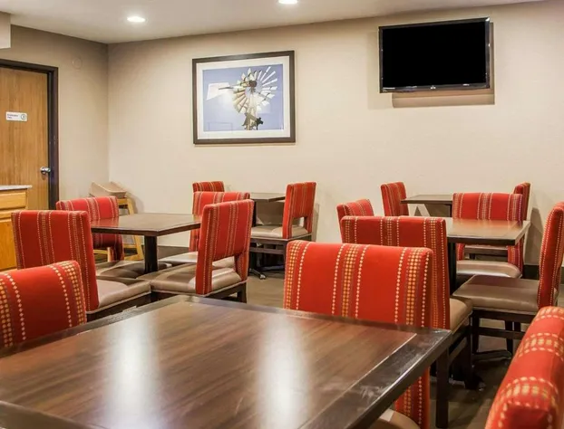 Comfort Inn Marshalltown South hotel detail image 2