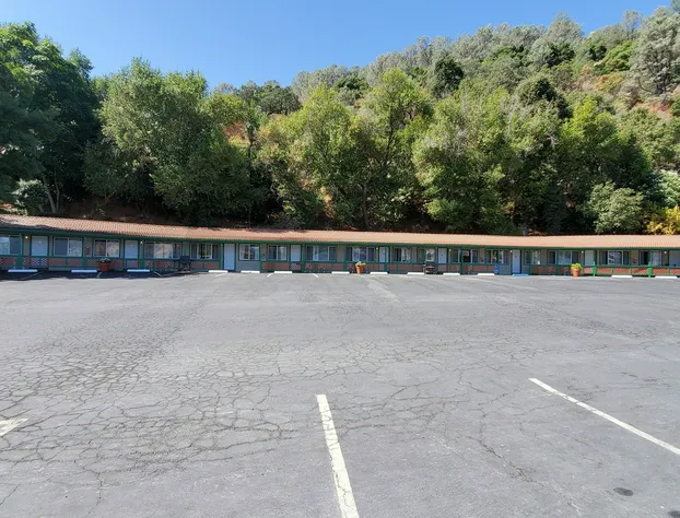 Clear Lake Vista Resort hotel detail image 2