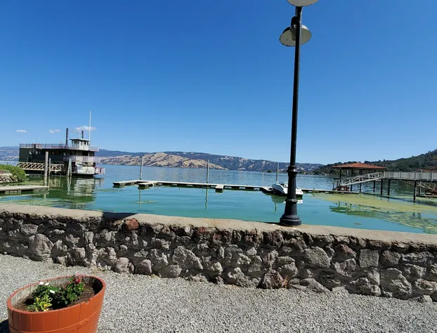 Clear Lake Vista Resort hotel detail image 4