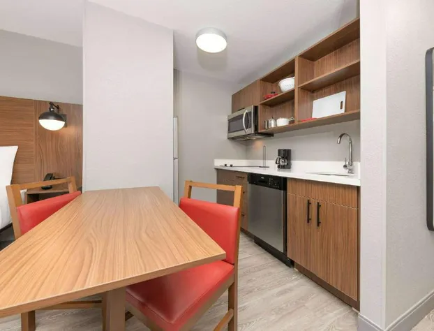 Hawthorn Extended Stay by Wyndham Bedford / Dallas hotel detail image 4