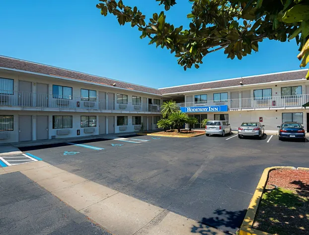 Rodeway Inn Kissimmee Maingate West hotel detail image 1