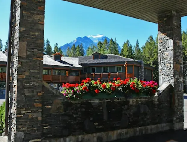 Mountaineer Lodge hotel detail image 3