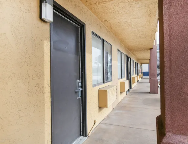 Tulsa OK I-44/Route 66 hotel detail image 2