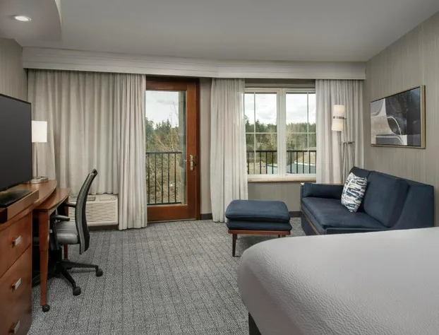 Courtyard by Marriott Seattle Kirkland hotel detail image 4