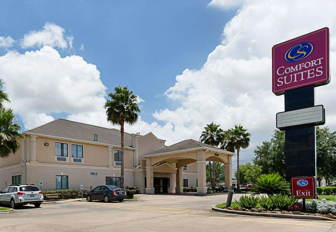 Comfort Suites Deer Park Pasadena hotel hero