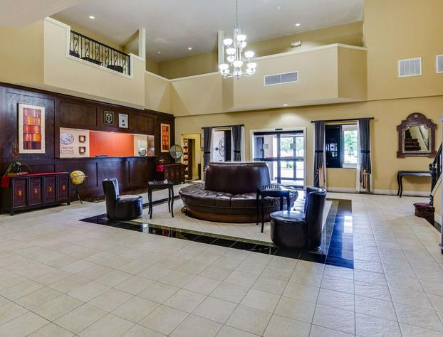 Comfort Suites Deer Park Pasadena hotel detail image 4
