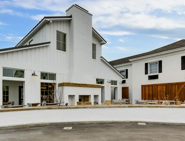 The Campbell House Lexington, Curio Collection by Hilton hotel detail image 2