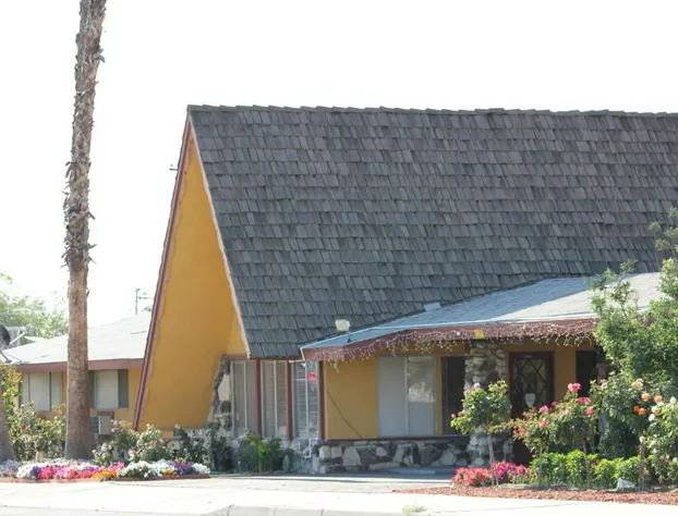 Cinderella Motel hotel detail image 3