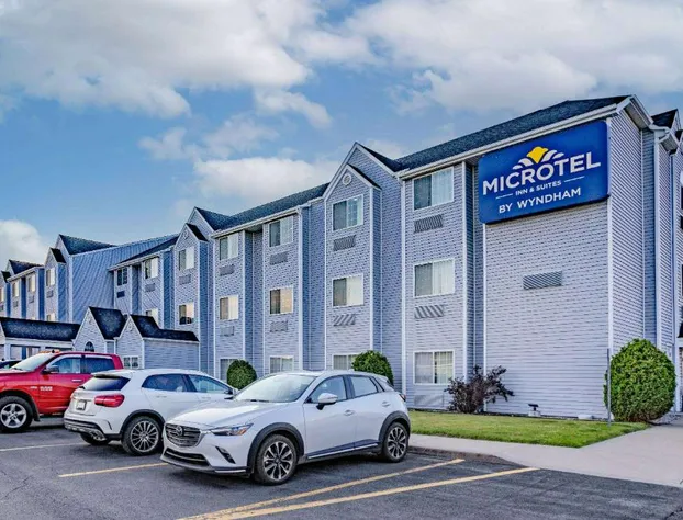 Microtel Inn & Suites by Wyndham Plattsburgh hotel detail image 1