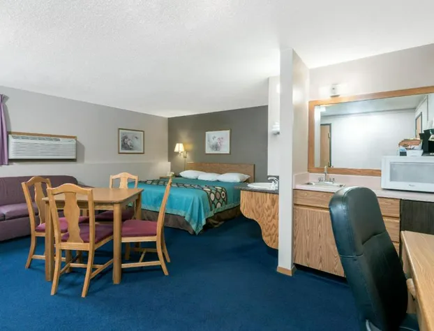 Super 8 by Wyndham Milbank SD hotel detail image 3