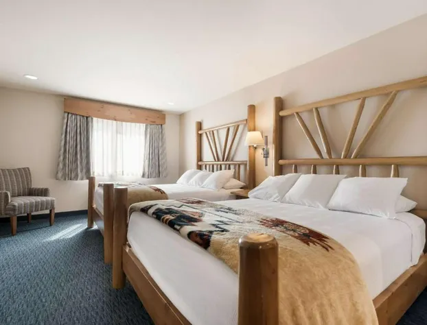 Best Western Plus Kentwood Lodge hotel detail image 3