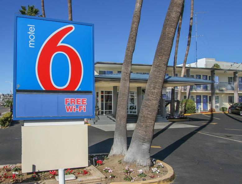 Motel 6 San Diego Airport - Harbor hotel detail image 1