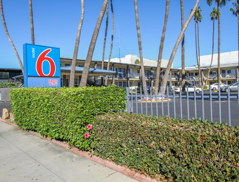 Motel 6 San Diego Airport - Harbor hotel detail image 3